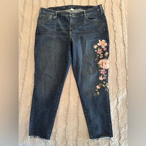 Lane Bryant Skinny Jeans with Embroidered detail.
